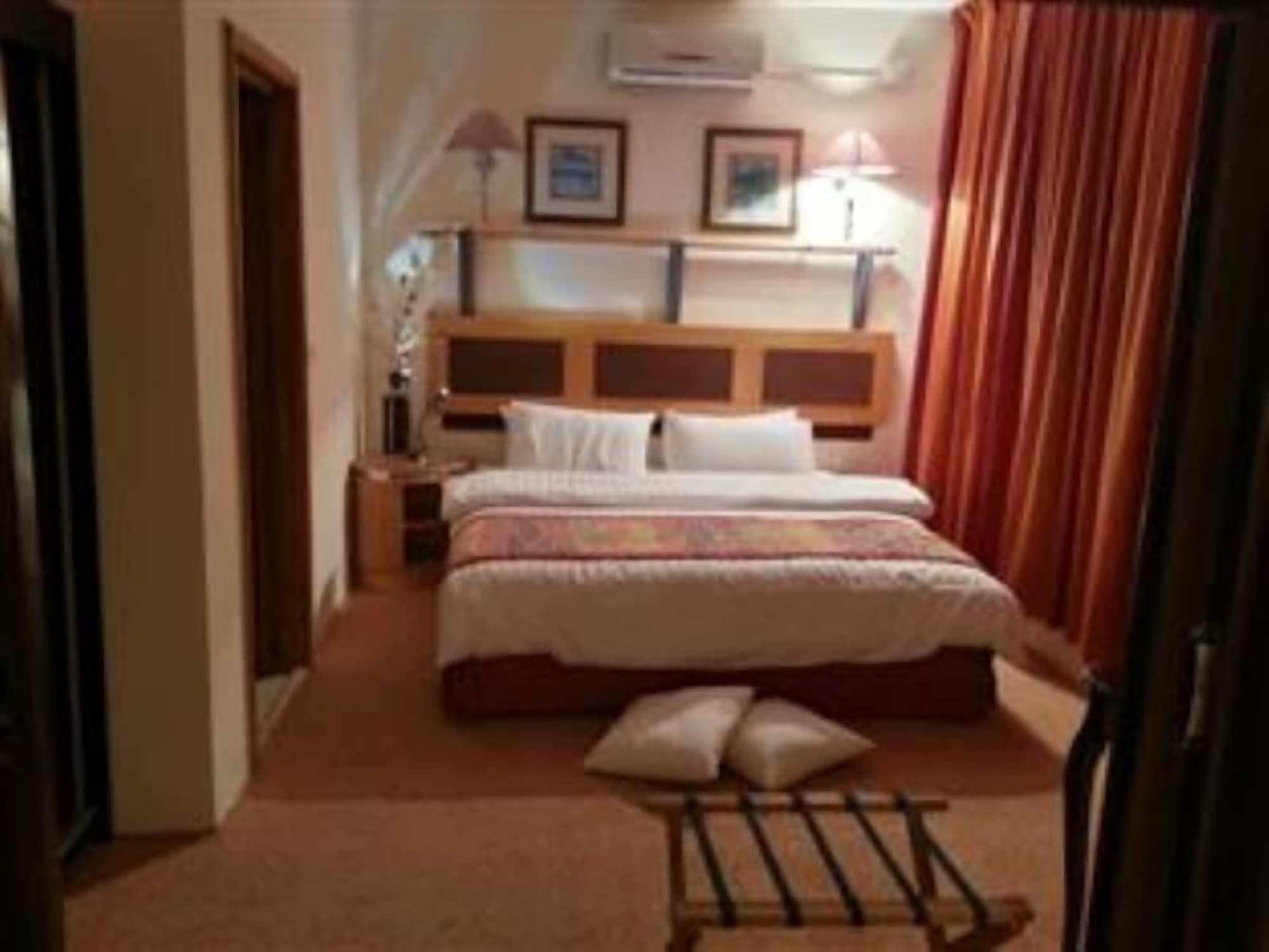 Renad Hotel Амман Екстер'єр фото